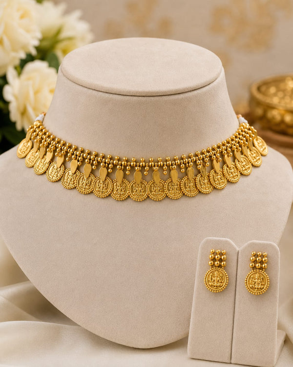Coin Ilakkathali Choker Set